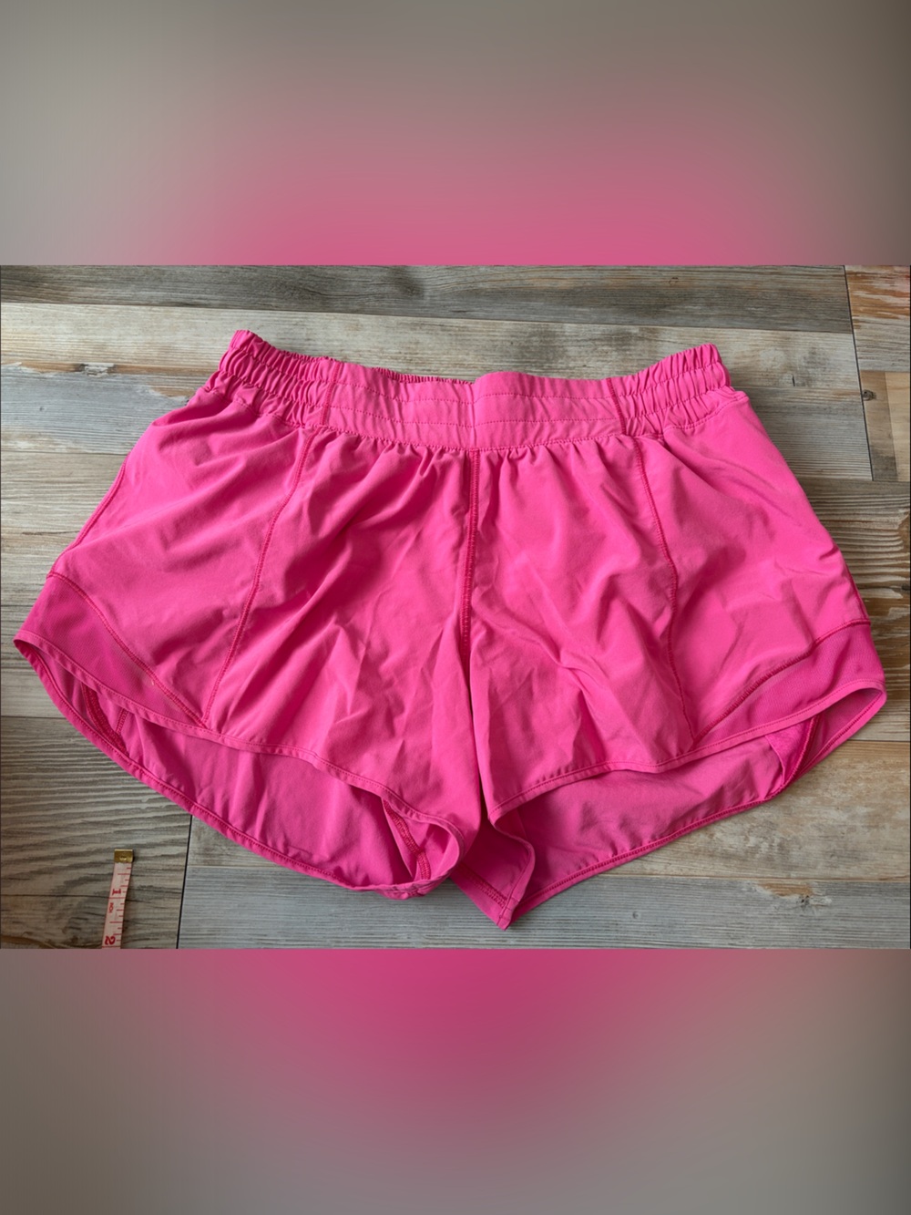 Lululemon Hotty Hot 4” Women’s Running Shorts - Hot Pink